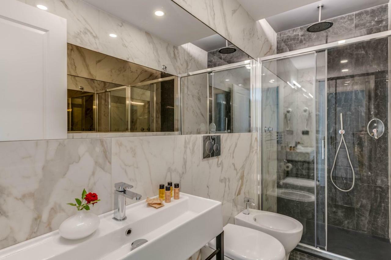 Adrianus Hotel Рим Экстерьер фото